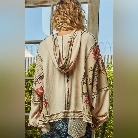 Pol Floral Patchwork Hoodie In Size Small. - Picture 12 of 15